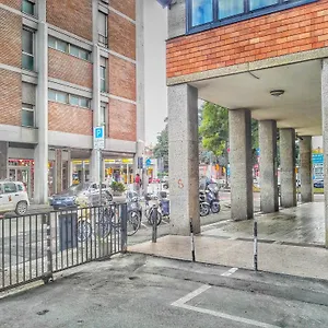 https://central-city-rooms-m09-apartment.emilia-romagnahotels.net