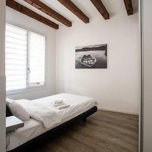 https://san-faustino-central-apartment.hotelinveneto.com