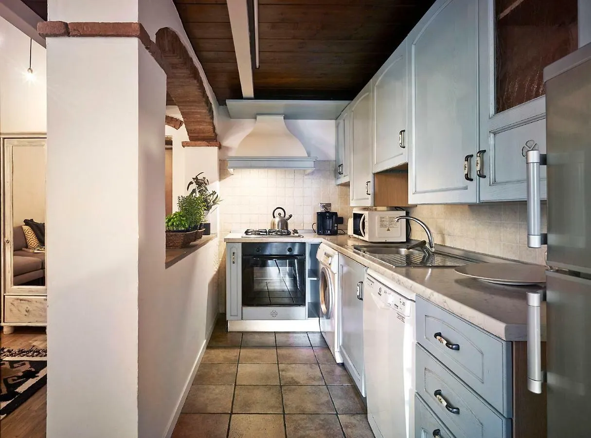 One Of A Kind Near The Duomo W/Balcony Palace Apt Florence